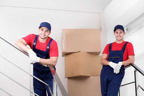 Risk assessment and careful moving preparation before a relocation job