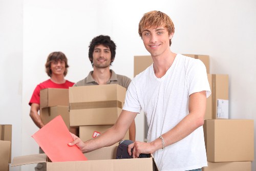 Safe payment processing in the Shoreditch Movers booking area